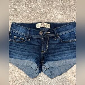 Hollister Low Rise Shorts Size 0